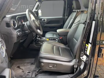 JEEP Wrangler Sahara 2.0l T-GDI 272PS ACC LED