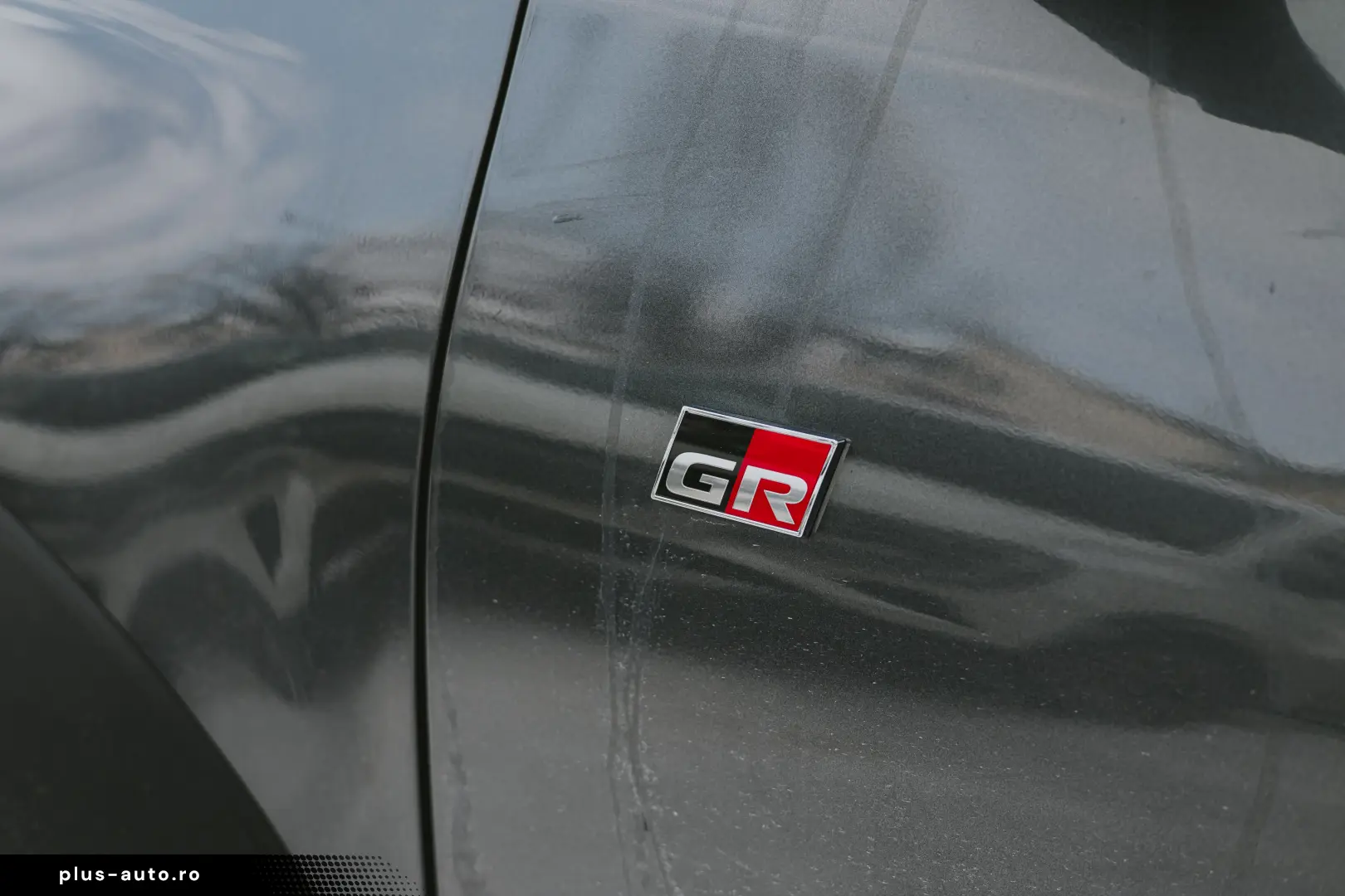 TOYOTA  HILUX GR Sport  Cabina Dubla