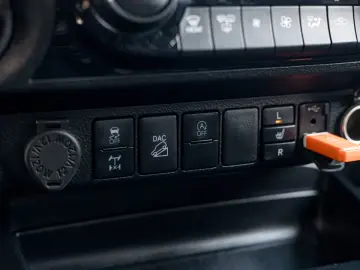 TOYOTA  HILUX GR Sport  Cabina Dubla