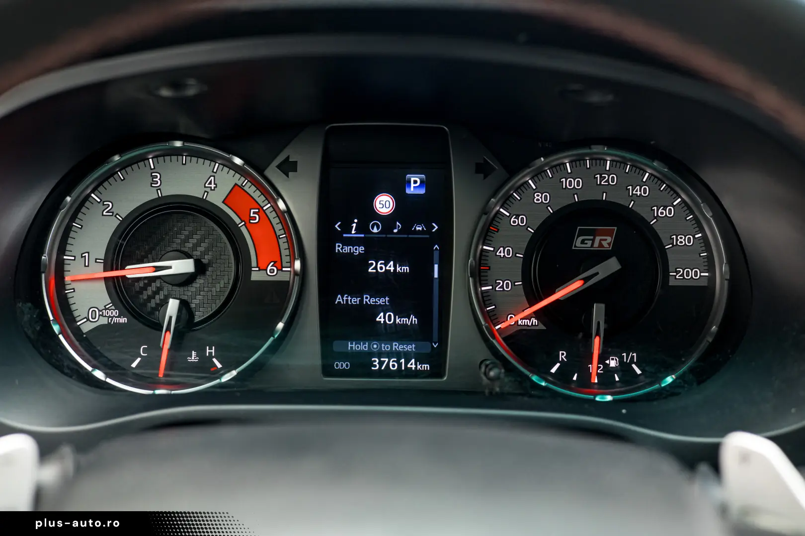 TOYOTA  HILUX GR Sport  Cabina Dubla