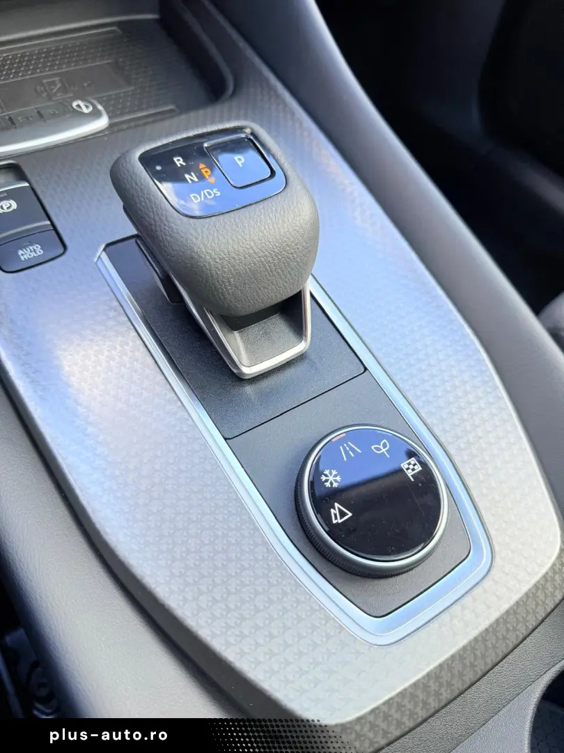 Nissan Qashqai 4WD Tekna Fab.-02.2025 1.3 DIG-T MHEV 158 Cp