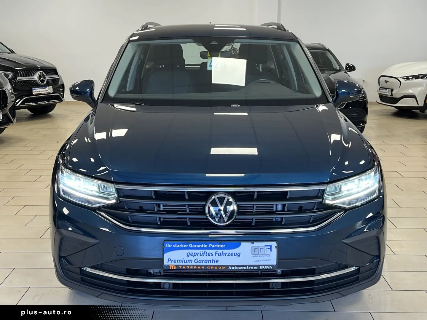 VW Tiguan Life Navi LED R-Cam ACC clima pe 3 zone