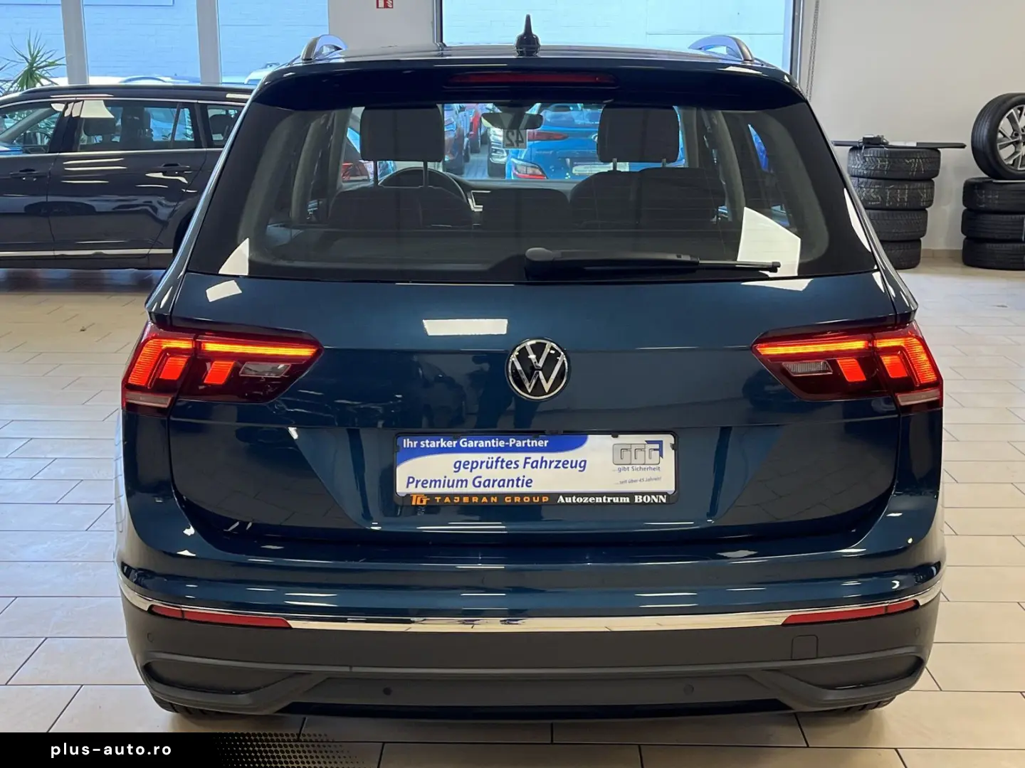 VW Tiguan Life Navi LED R-Cam ACC clima pe 3 zone