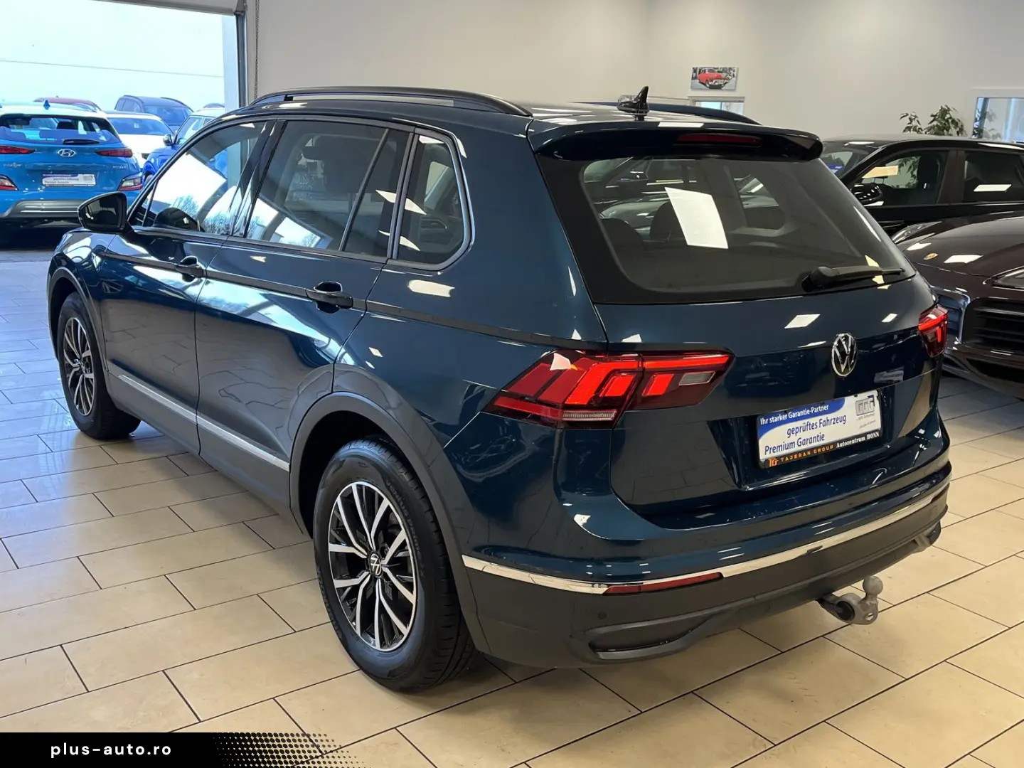 VW Tiguan Life Navi LED R-Cam ACC clima pe 3 zone