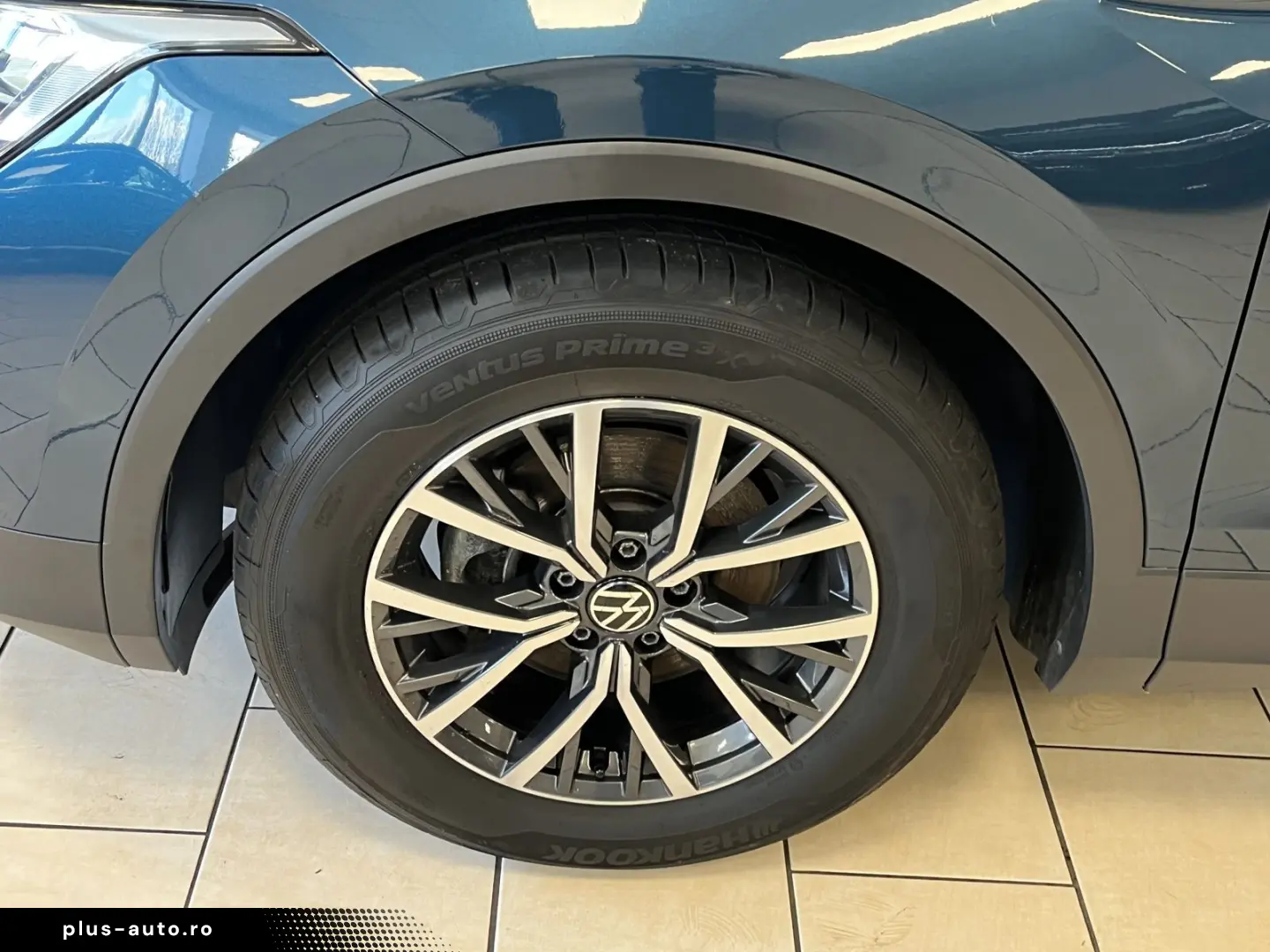 VW Tiguan Life Navi LED R-Cam ACC clima pe 3 zone