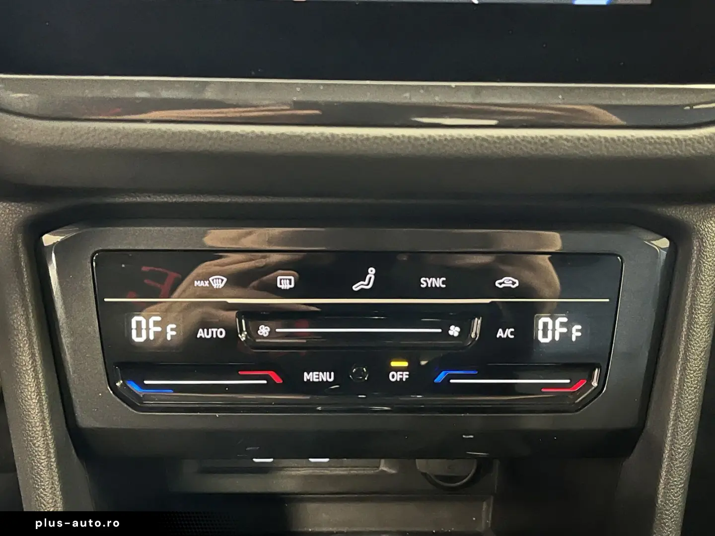 VW Tiguan Life Navi LED R-Cam ACC clima pe 3 zone