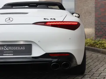 Mercedes-Benz SL 43 AMG