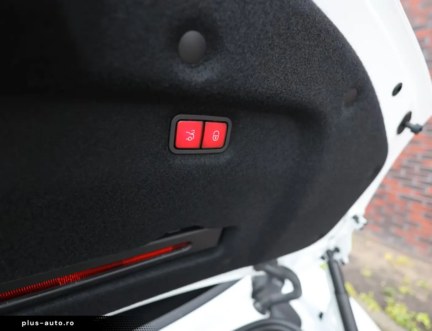 Mercedes-Benz SL 43 AMG