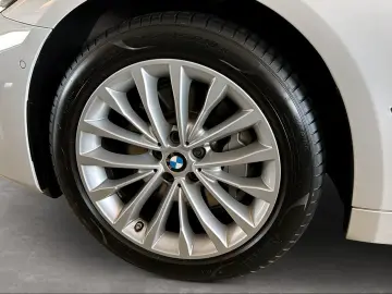 BMW 530i xDrive Limousine LiveCockpitProf Head-Up