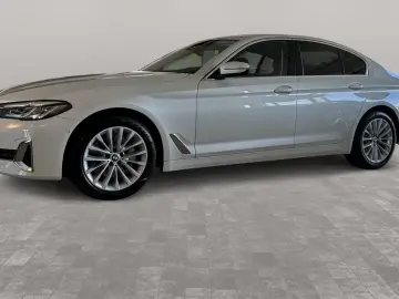 BMW 530i xDrive Limousine LiveCockpitProf Head-Up