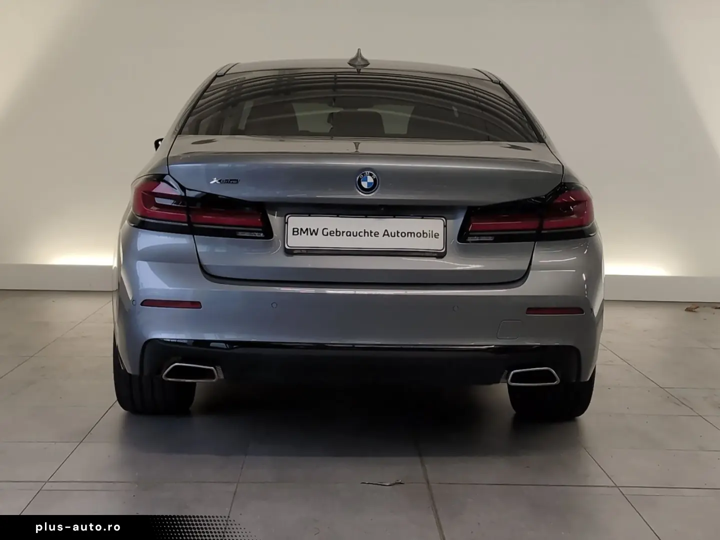 BMW 530e xDrive Lim Navi Laser HuD KomfZg PA WLAN La