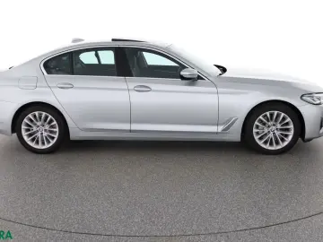 BMW 530 e xDrive LUXURY LINE LASER BOWERS SOFTCLOSE