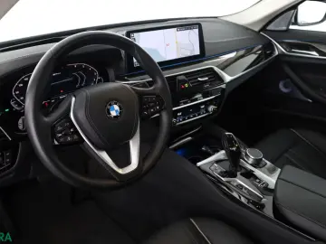 BMW 530 e xDrive LUXURY LINE LASER BOWERS SOFTCLOSE