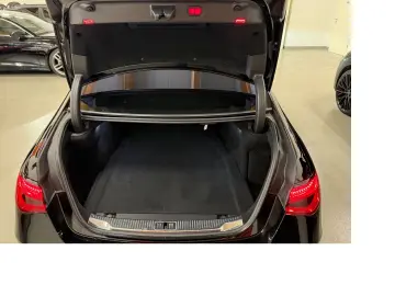 S 580e AMG Paket S63 AMG Pano Distronic Burmester Ventilatie