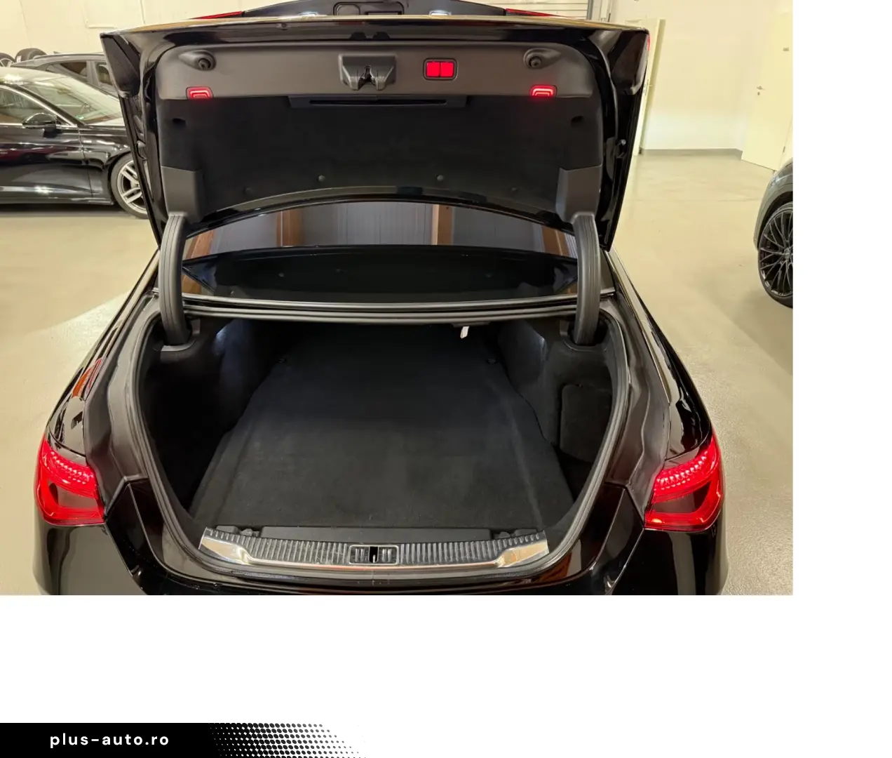 S 580e AMG Paket S63 AMG Pano Distronic Burmester Ventilatie