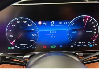 S 580e AMG Paket S63 AMG Pano Distronic Burmester Ventilatie