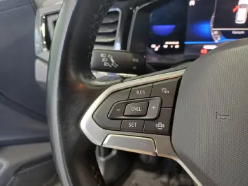 VOLKSWAGEN POLO 1.0 TSI Life 95CP