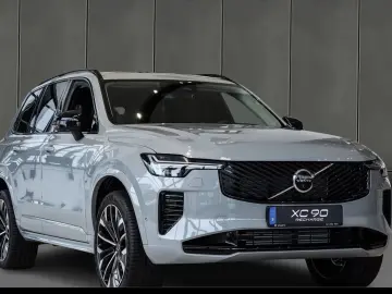 Volvo XC90 T8 AWD Recharge Reskin Ultra Dark