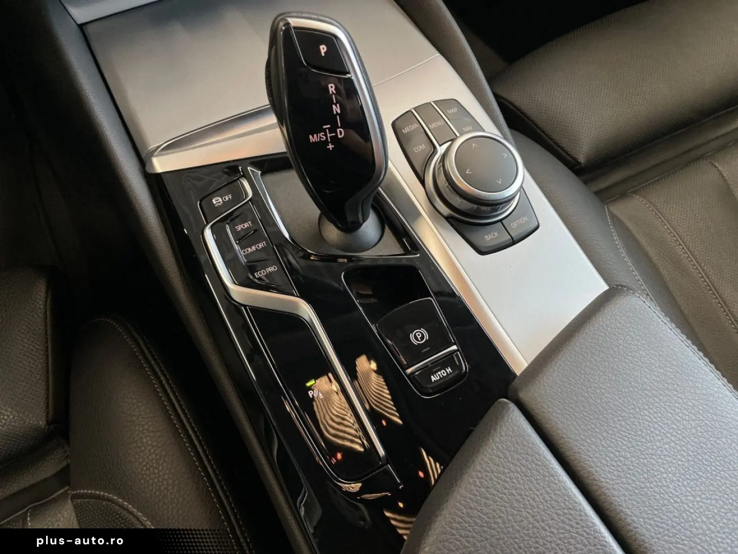 BMW 530iA xDrive LIM LASER HUD MEMORY KAMERA SHZ PDC