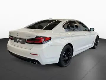 BMW 530iA xDrive LIM LASER HUD MEMORY KAMERA SHZ PDC