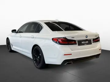 BMW 530iA xDrive LIM LASER HUD MEMORY KAMERA SHZ PDC