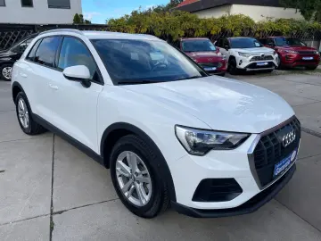 AUDI Q3 35  2 0 TDI Automatik Navi Faruri LED