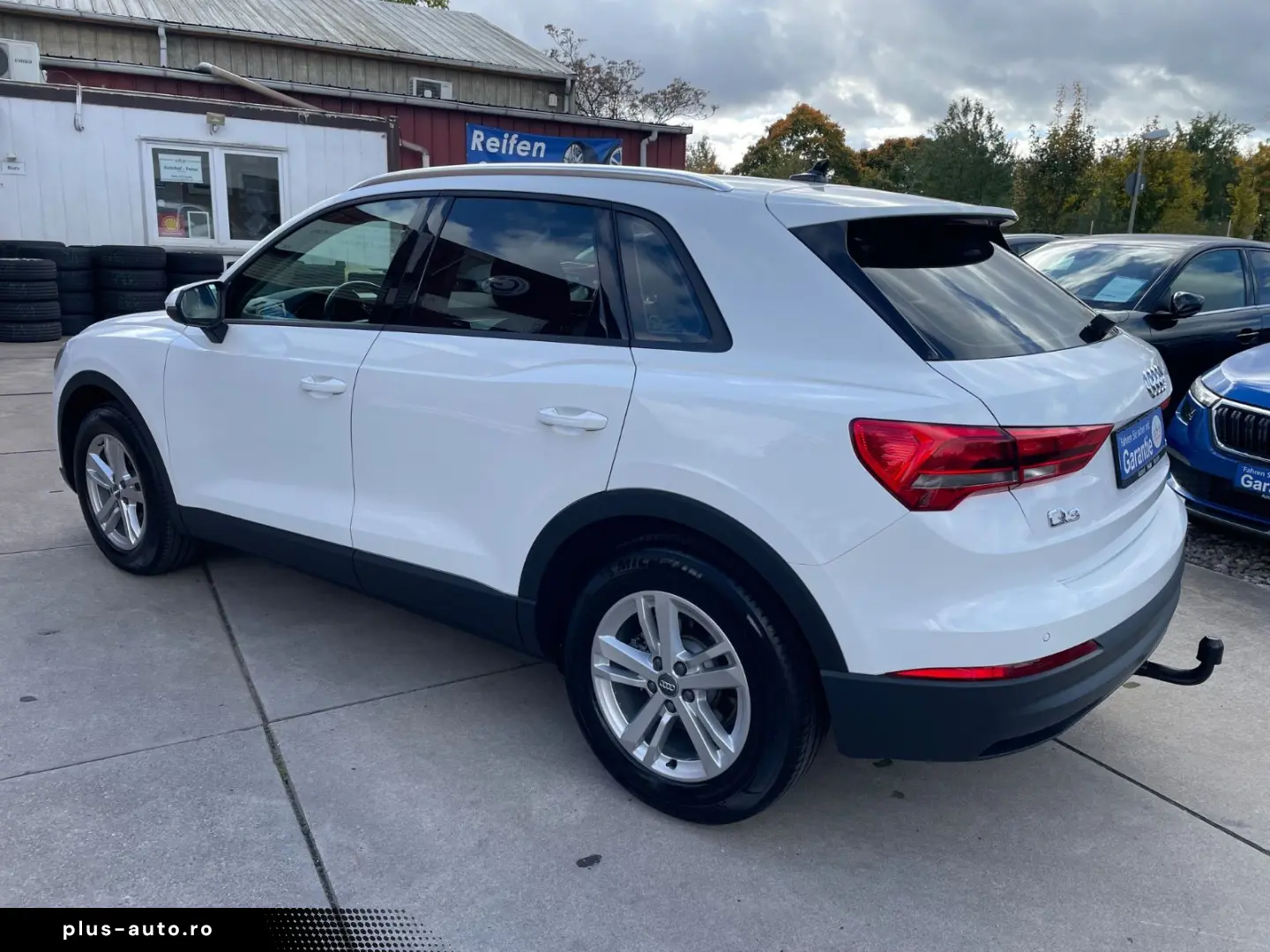 AUDI Q3 35  2 0 TDI Automatik Navi Faruri LED
