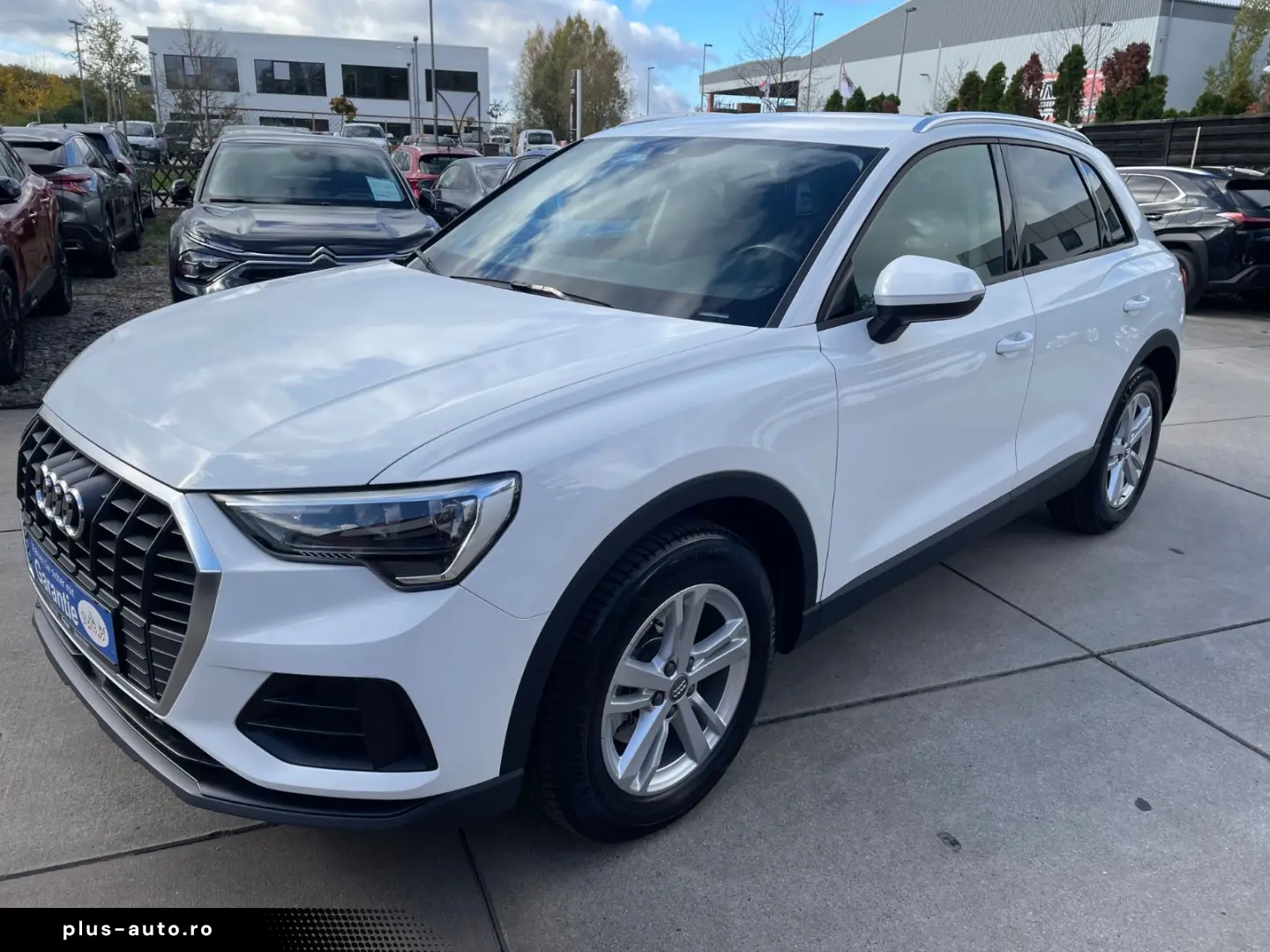 AUDI Q3 35  2 0 TDI Automatik Navi Faruri LED