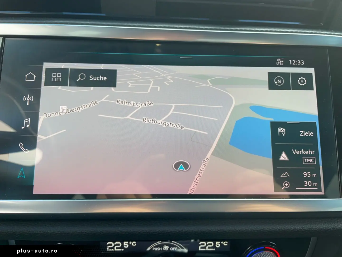 AUDI Q3 35  2 0 TDI Automatik Navi Faruri LED