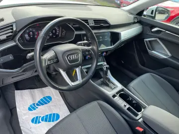 AUDI Q3 35  2 0 TDI Automatik Navi Faruri LED