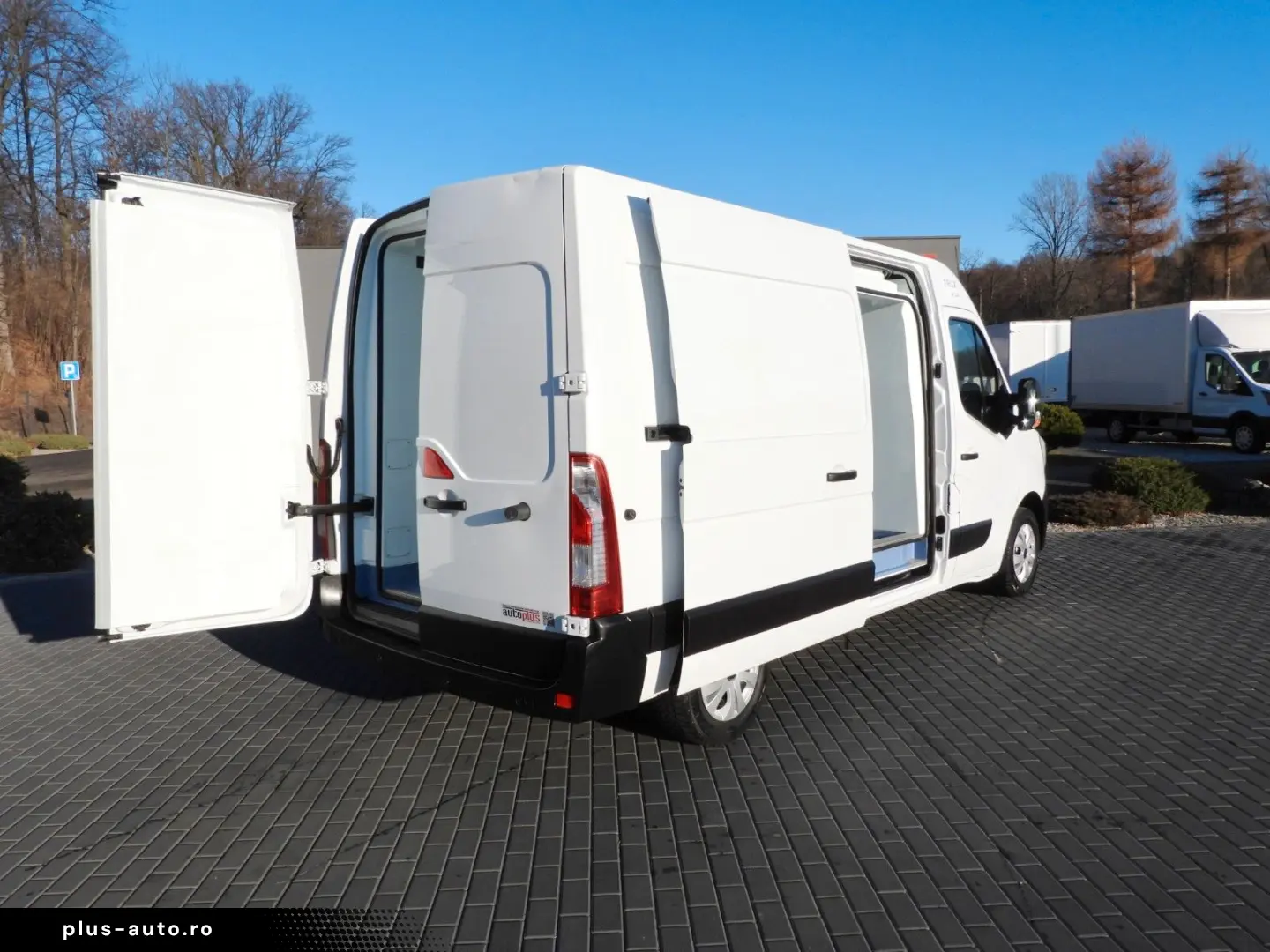 RENAULT MASTER KÜHLKASTENWAGEN -10 C TEMPOMAT NAVIGATION