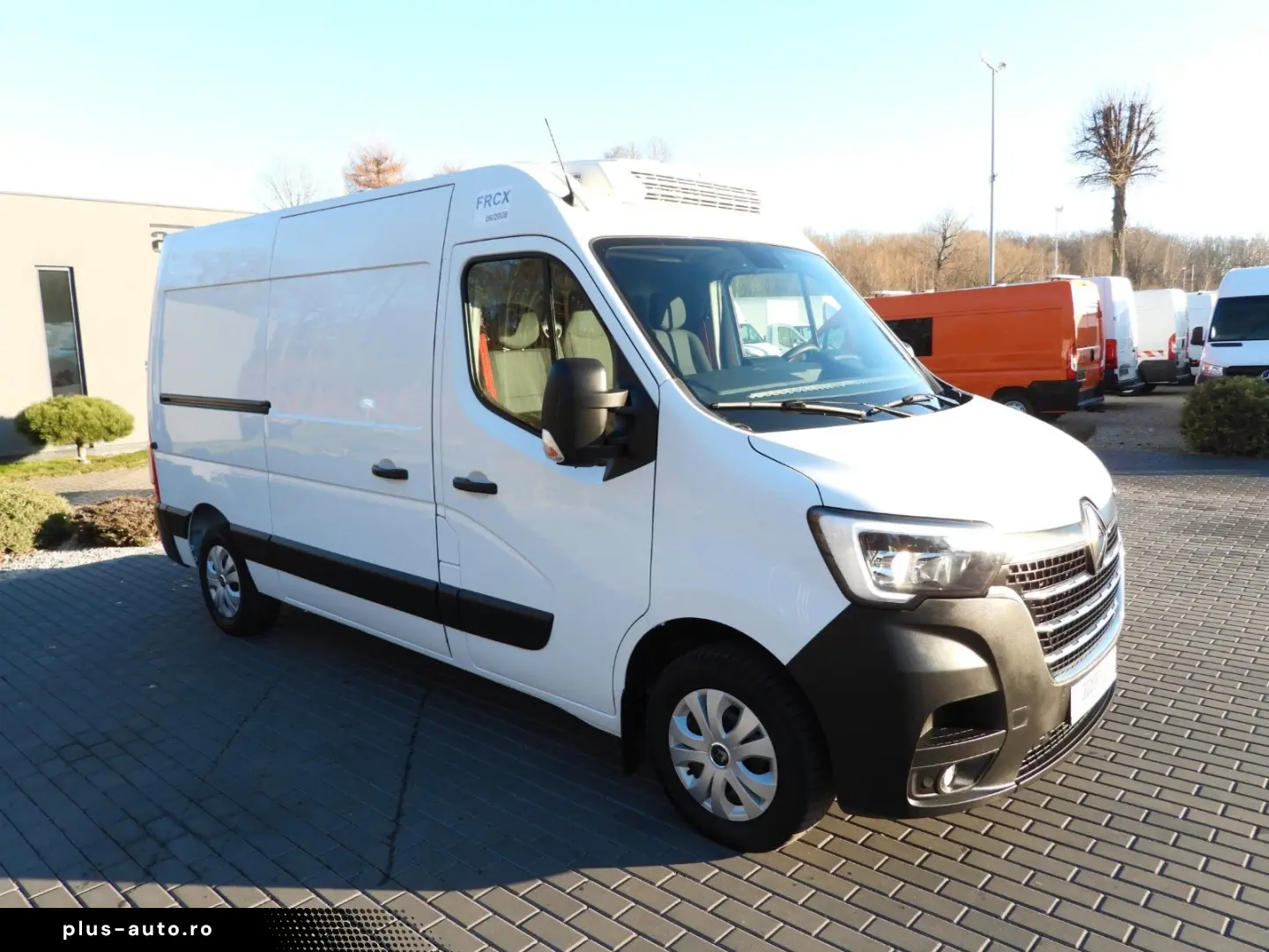 RENAULT MASTER KÜHLKASTENWAGEN -10 C TEMPOMAT NAVIGATION