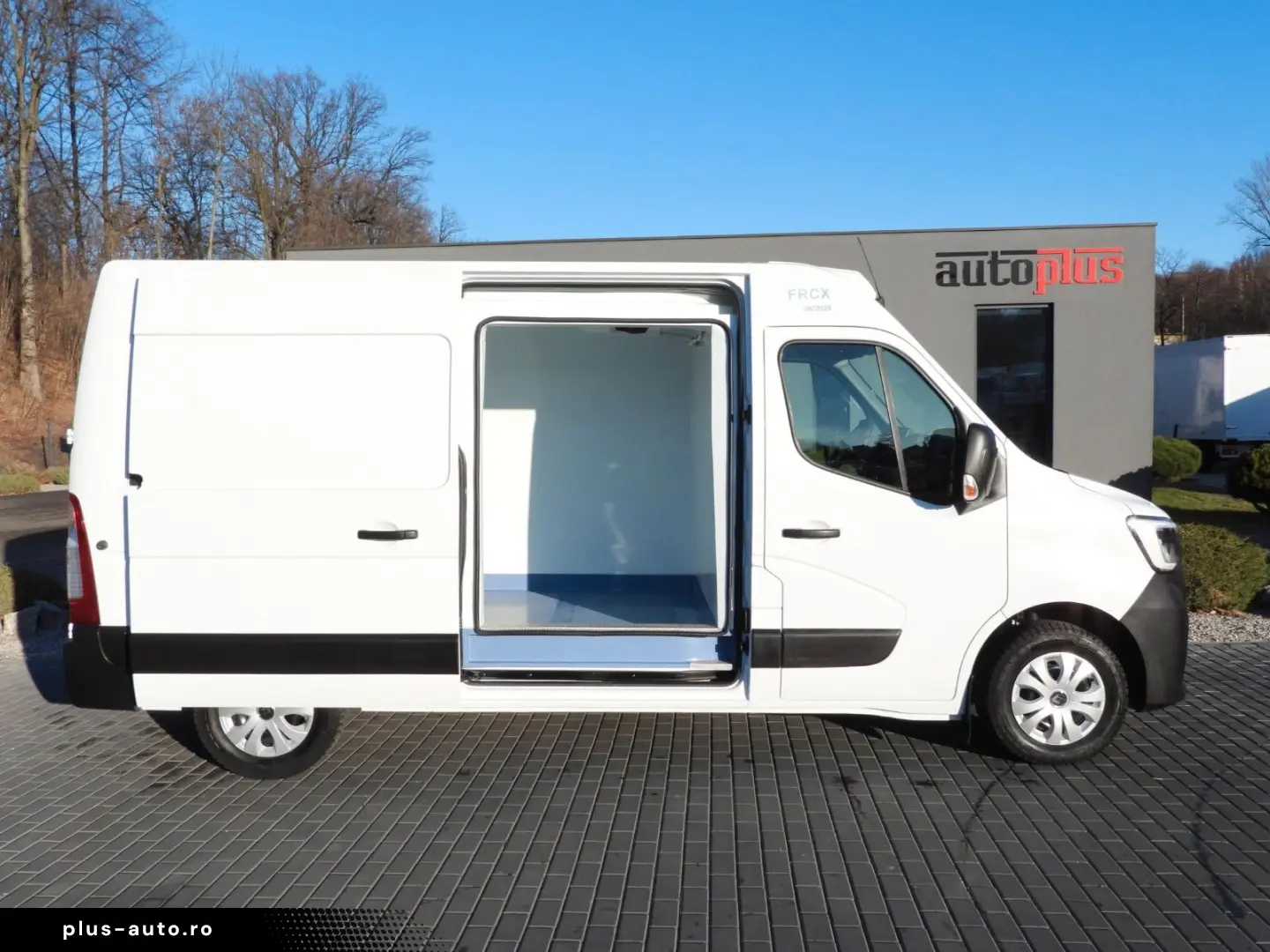 RENAULT MASTER KÜHLKASTENWAGEN -10 C TEMPOMAT NAVIGATION