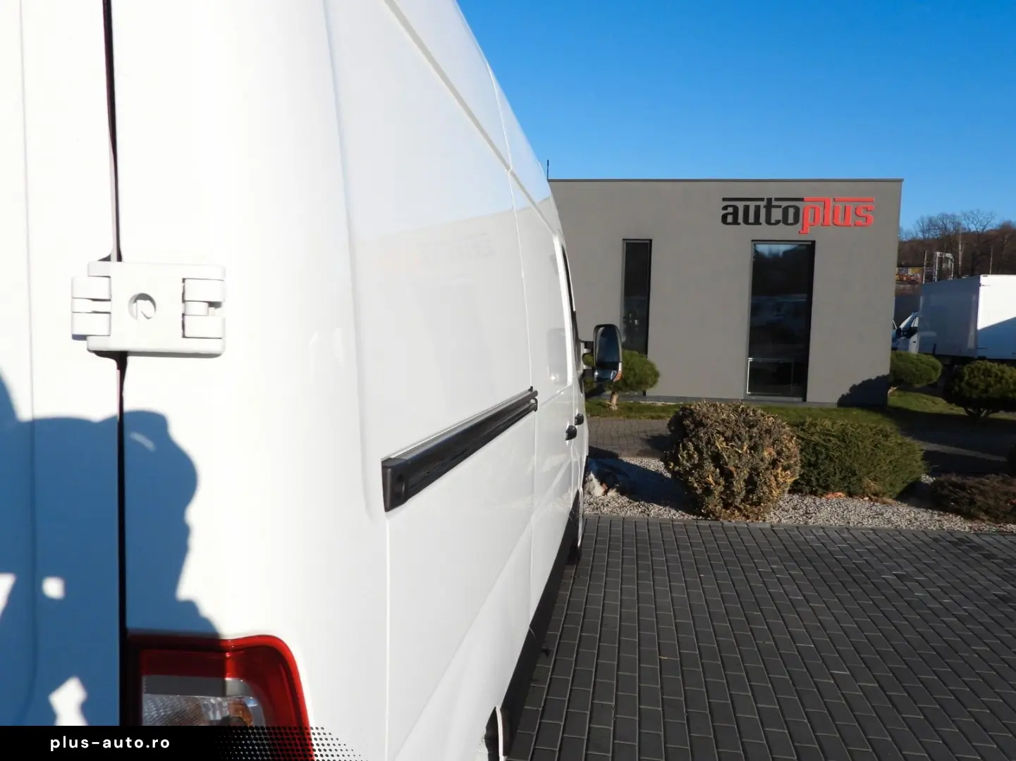 RENAULT MASTER KÜHLKASTENWAGEN -10 C TEMPOMAT NAVIGATION