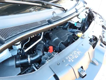 RENAULT MASTER KÜHLKASTENWAGEN -10 C TEMPOMAT NAVIGATION