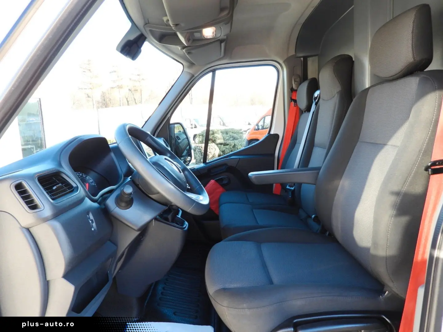 RENAULT MASTER KÜHLKASTENWAGEN -10 C TEMPOMAT NAVIGATION