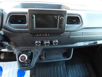 RENAULT MASTER KÜHLKASTENWAGEN -10 C TEMPOMAT NAVIGATION