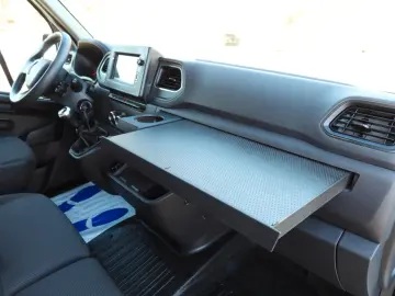 RENAULT MASTER KÜHLKASTENWAGEN -10 C TEMPOMAT NAVIGATION