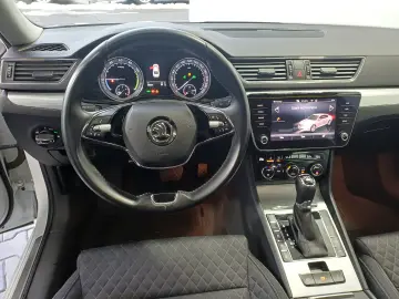 Skoda Superb 1.4 TSI PHEV Ambition