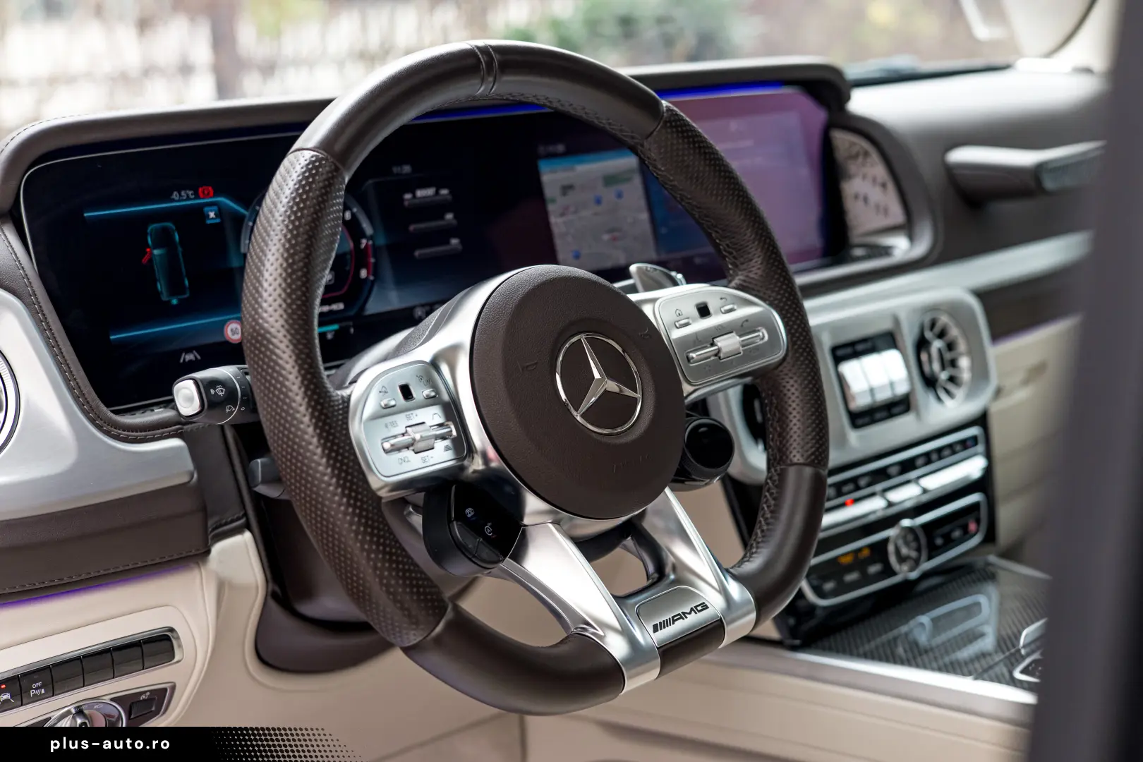 Mercedes Benz G63 AMG