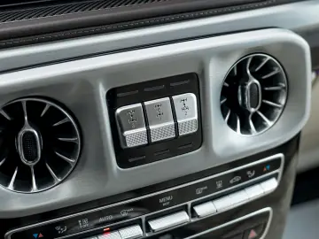 Mercedes Benz G63 AMG