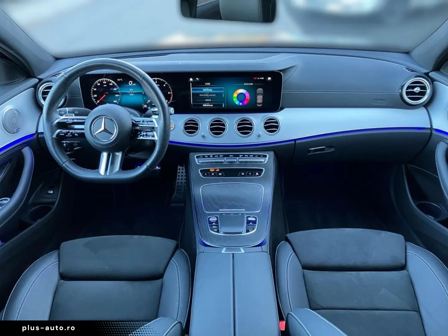 MERCEDES-BENZ E 220 d AMG Night-P Pano HUD Burmester Kamera