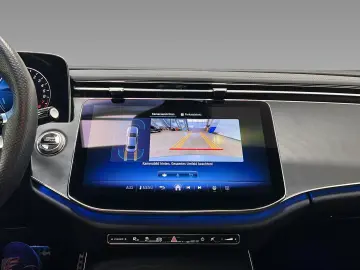 MERCEDES-BENZ E 300 e AMG Advanced Distronic LED LRH&hellip;