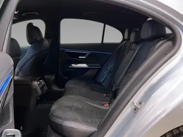 MERCEDES-BENZ E 300 e AMG Advanced Distronic LED LRH&hellip;