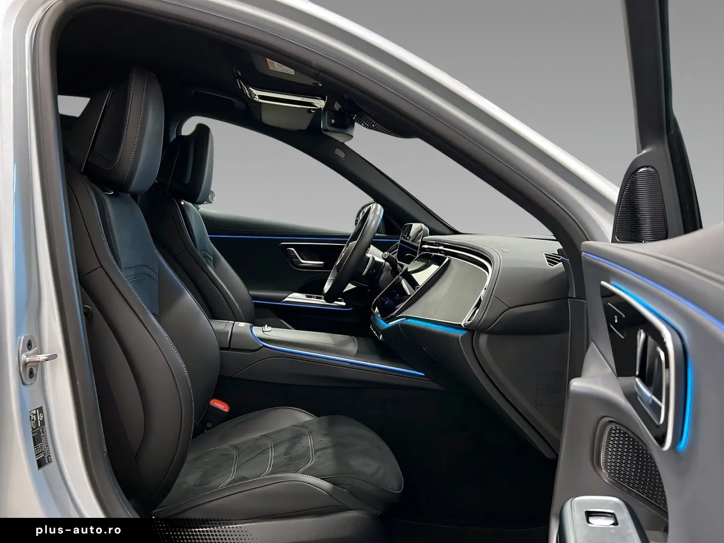 MERCEDES-BENZ E 300 e AMG Advanced Distronic LED LRH&hellip;