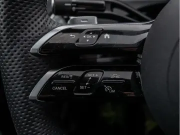 MERCEDES-BENZ E 200 AMG-Sport LED Cam Night Totw Dis&hellip;