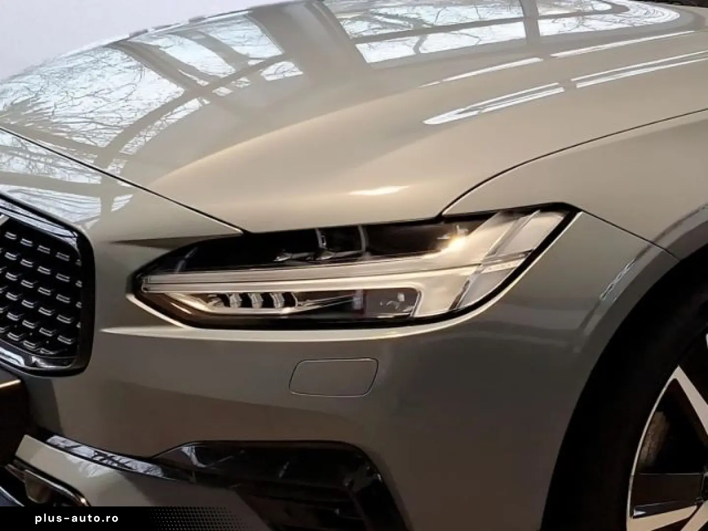 VOLVO V90 T8 AWD Ultimate Dark Bowers&Wilkins Head-Up