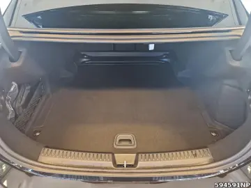 MERCEDES-BENZ E 220 d AMG  Night LED KEYLESS Ambient&hellip;