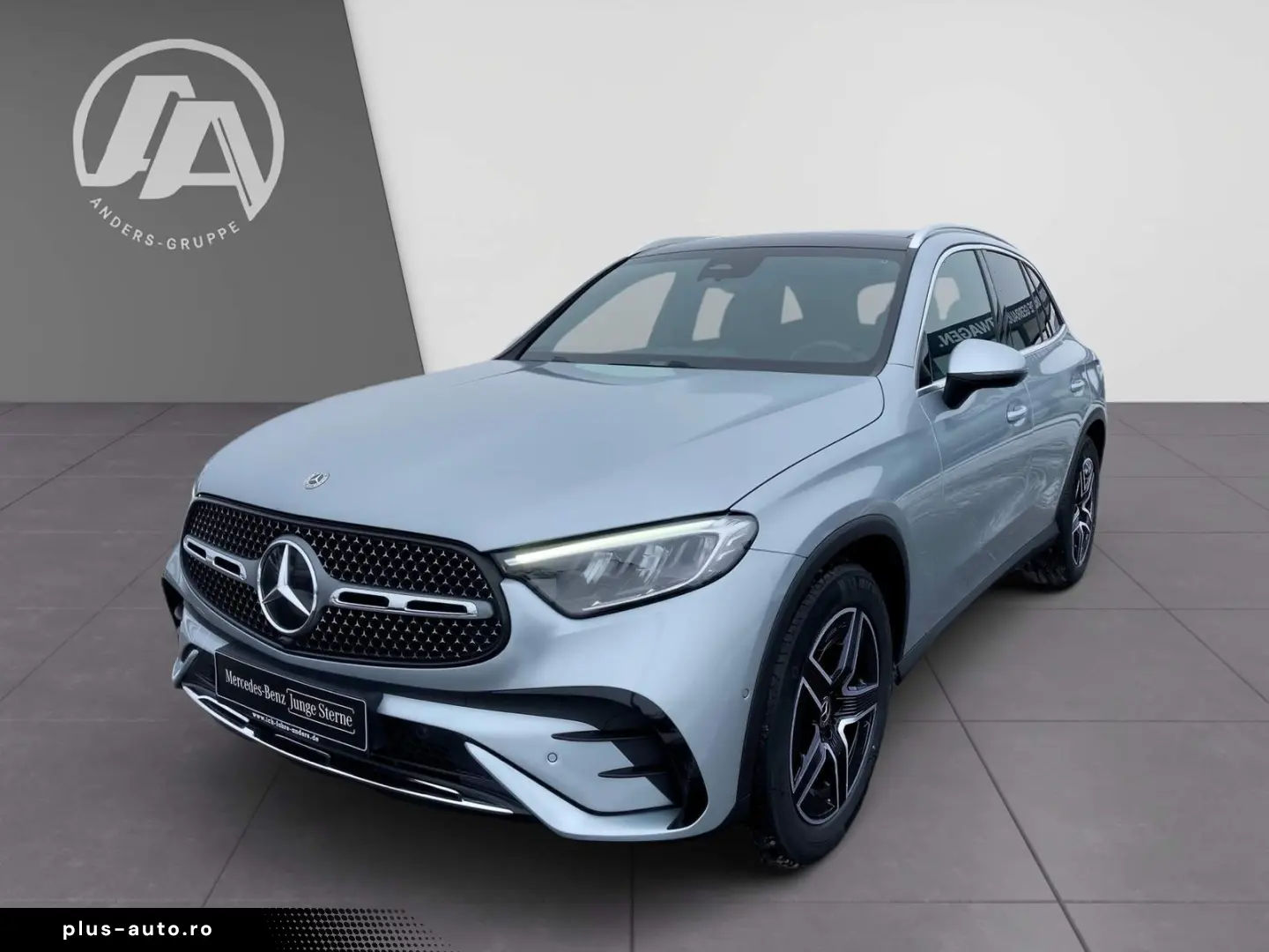 MERCEDES-BENZ GLC 200 4M AMG Pano AHK Memory Kam LED&hellip;