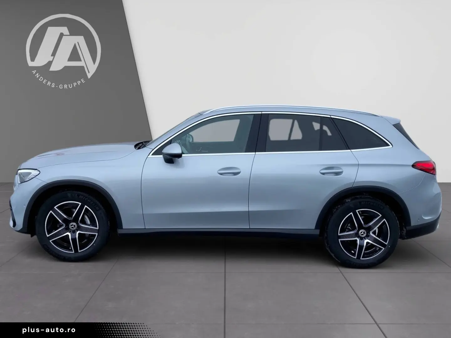 MERCEDES-BENZ GLC 200 4M AMG Pano AHK Memory Kam LED&hellip;